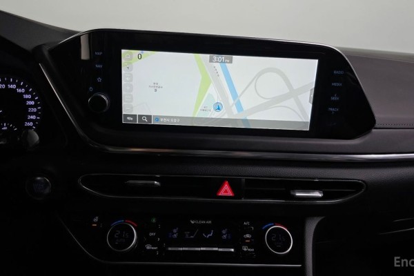 2022 Hyundai Sonata с пробегом 98 713 км