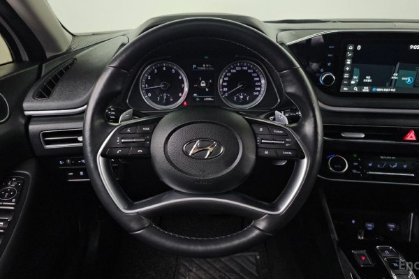 2021 Hyundai Sonata с пробегом 63 989 км