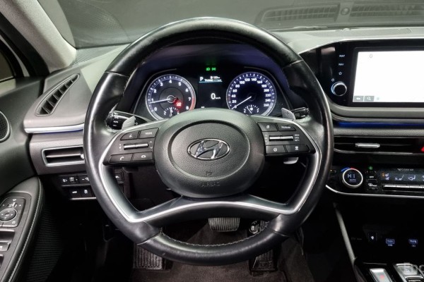 2022 Hyundai Sonata с пробегом 77 890 км