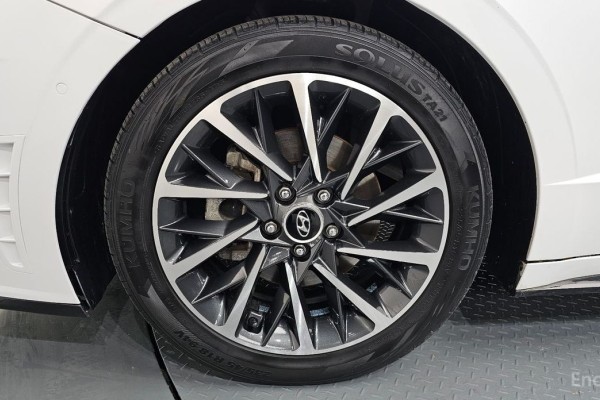 2021 Hyundai Sonata с пробегом 67 463 км