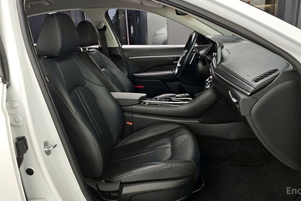 2022 Hyundai Sonata с пробегом 70 714 км