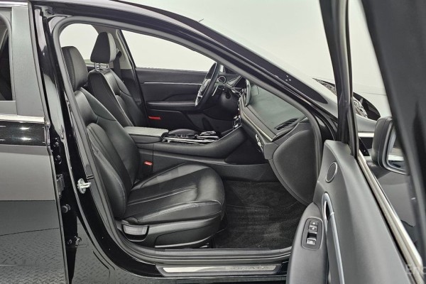 2021 Hyundai Sonata с пробегом 48 004 км
