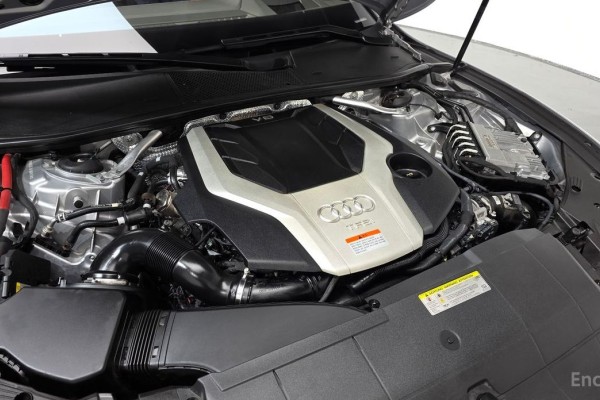 2020 Audi A7 с пробегом 63 933 км