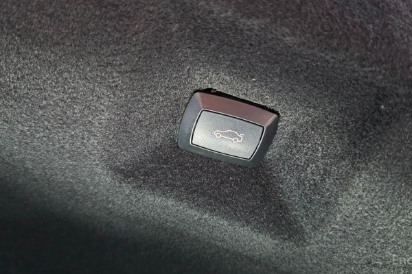 2021 Renault Samsung SM6 с пробегом 46 355 км