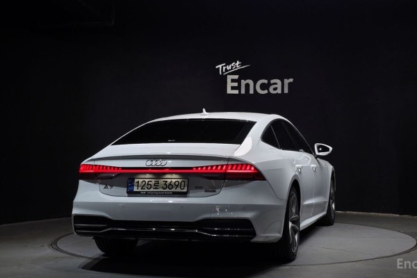 2021 Audi A7 с пробегом 35 115 км