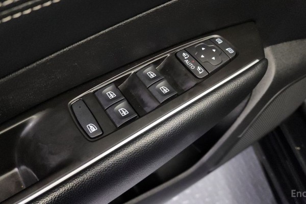 2022 Renault Samsung SM6 с пробегом 72 912 км