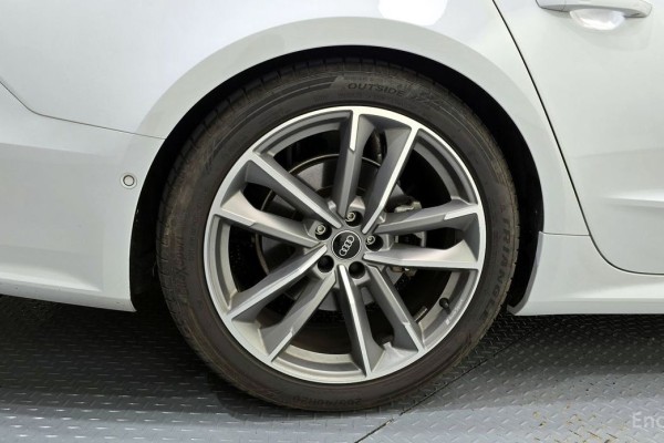 2021 Audi A7 с пробегом 46 960 км