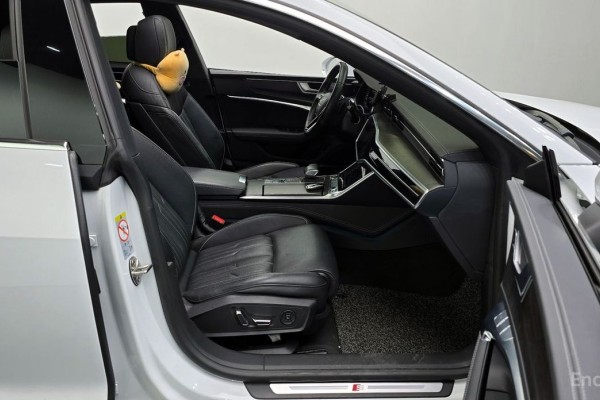 2021 Audi A7 с пробегом 46 960 км