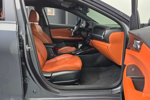 2021 Kia K3 с пробегом 115 229 км