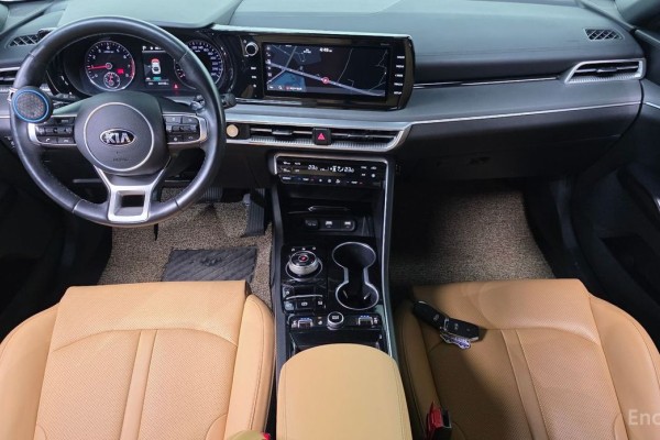 2021 Kia K5 с пробегом 50 748 км