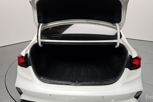 2022 Kia K3 с пробегом 116 523 км