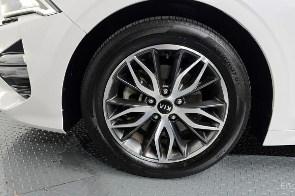 2021 Kia K5 с пробегом 87 499 км