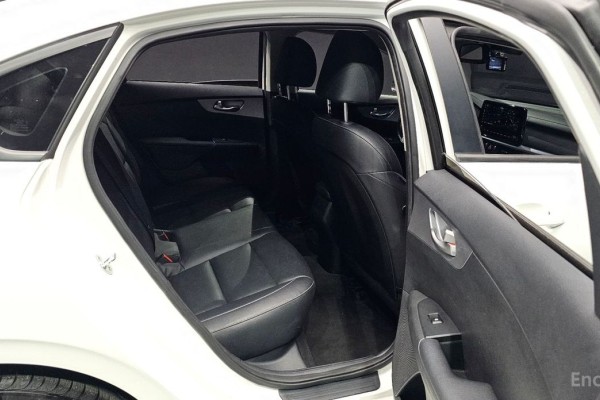 2021 Kia K3 с пробегом 106 447 км