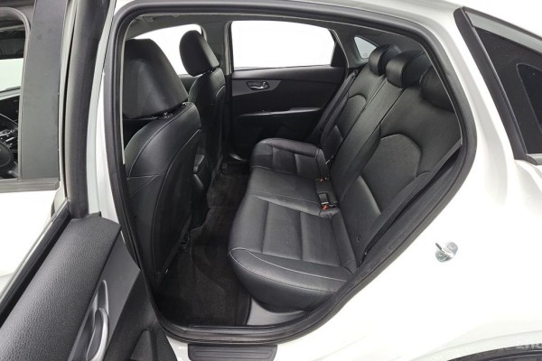 2021 Kia K3 с пробегом 115 784 км