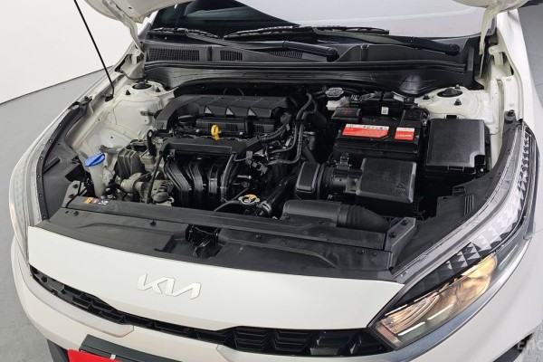 2022 Kia K3 с пробегом 102 270 км