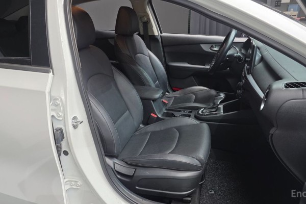 2021 Kia K3 с пробегом 131 368 км