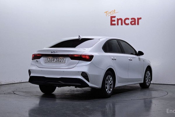 2021 Kia K3 с пробегом 67 684 км