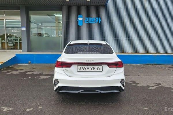 2021 Kia K3 с пробегом 110 249 км