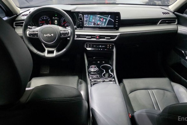 2021 Kia K5 с пробегом 68 757 км