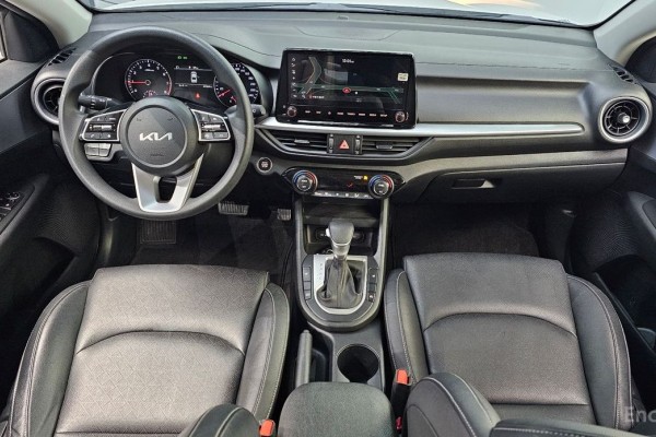 2021 Kia K3 с пробегом 67 684 км