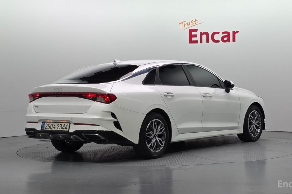 2021 Kia K5 с пробегом 56 394 км