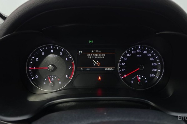 2022 Kia K3 с пробегом 76 832 км