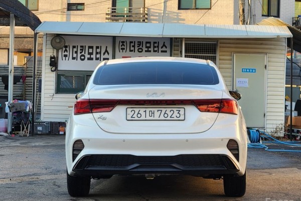 2021 Kia K3 с пробегом 54 325 км