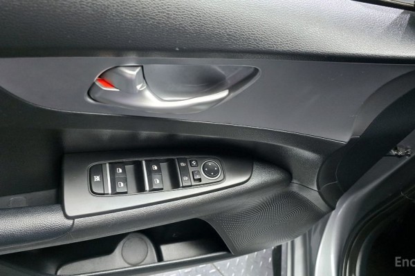 2022 Kia K3 с пробегом 54 104 км