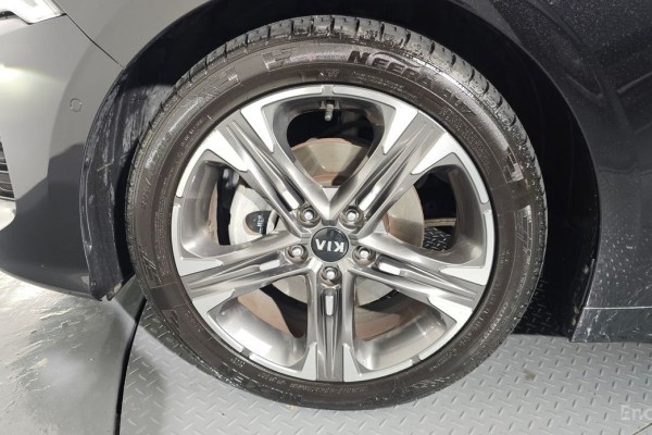 2021 Kia K5 с пробегом 100 217 км