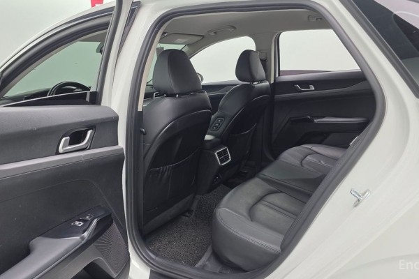 2021 Kia K5 с пробегом 56 394 км