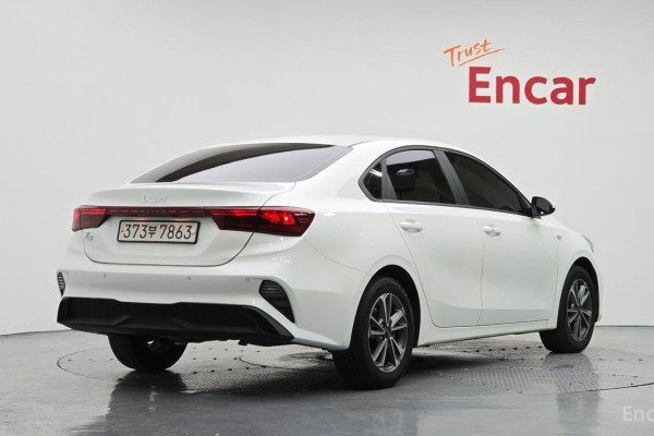 2021 Kia K3 с пробегом 76 374 км