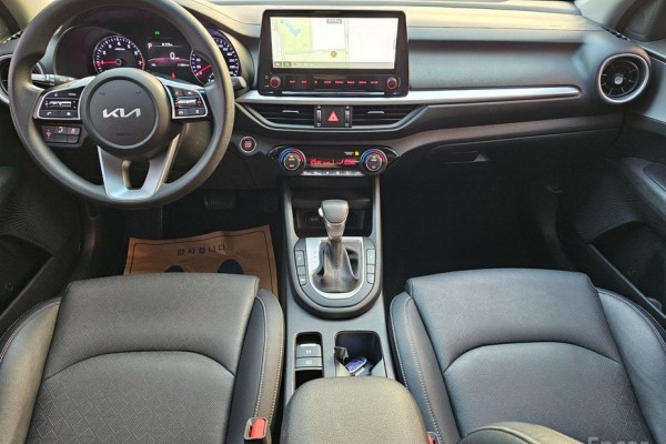 2022 Kia K3 с пробегом 112 784 км