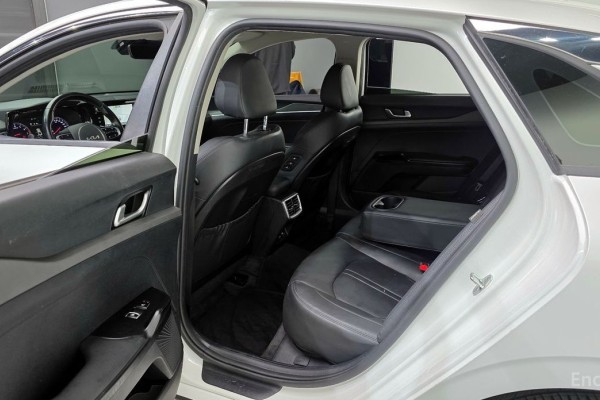 2021 Kia K5 с пробегом 85 554 км