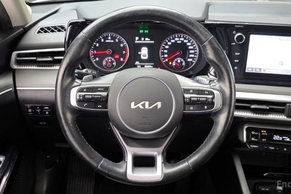 2021 Kia K5 с пробегом 85 554 км