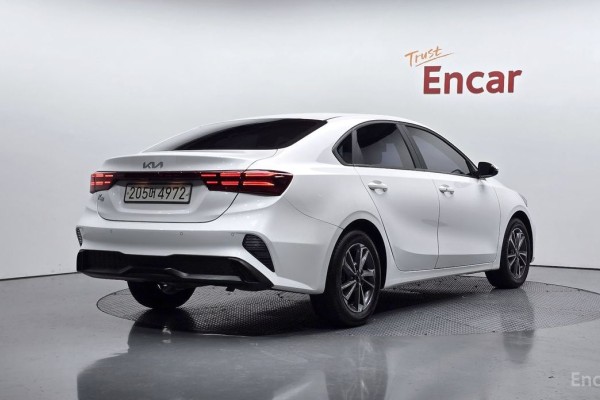 2022 Kia K3 с пробегом 66 504 км