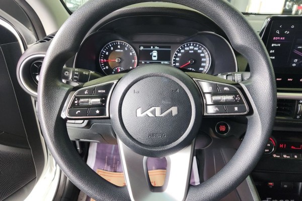 2021 Kia K3 с пробегом 101 403 км