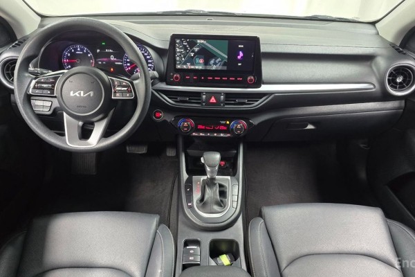 2021 Kia K3 с пробегом 120 326 км