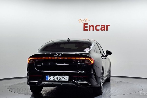 2021 Kia K5 с пробегом 83 268 км