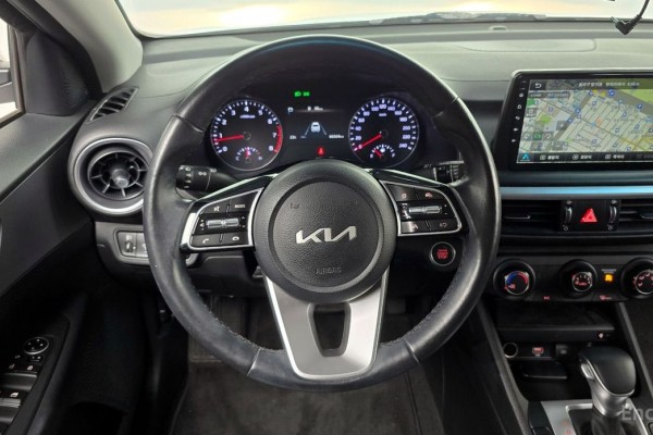 2022 Kia K3 с пробегом 66 504 км