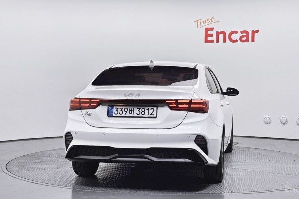 2021 Kia K3 с пробегом 127 336 км