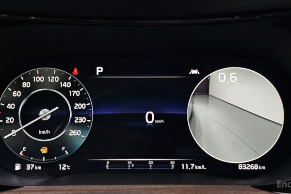 2021 Kia K5 с пробегом 83 268 км