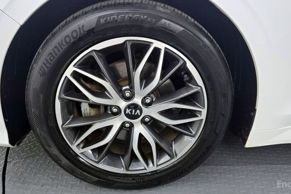 2021 Kia K5 с пробегом 68 058 км