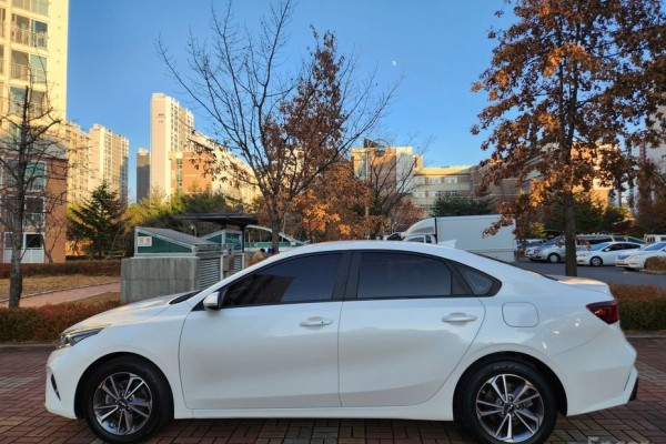 2022 Kia K3 с пробегом 77 736 км