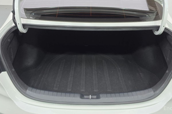 2021 Kia K3 с пробегом 76 374 км