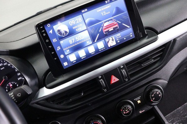 2022 Kia K3 с пробегом 44 171 км