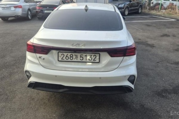 2021 Kia K3 с пробегом 43 968 км