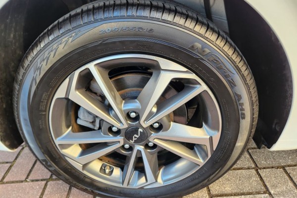 2022 Kia K3 с пробегом 77 736 км