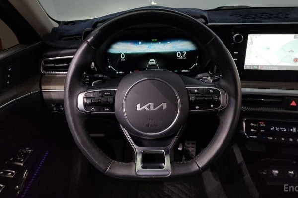 2021 Kia K5 с пробегом 64 420 км