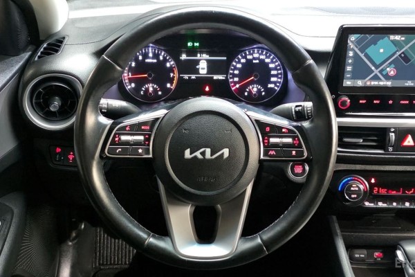 2021 Kia K3 с пробегом 85 798 км