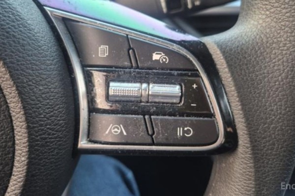 2021 Kia K3 с пробегом 43 968 км